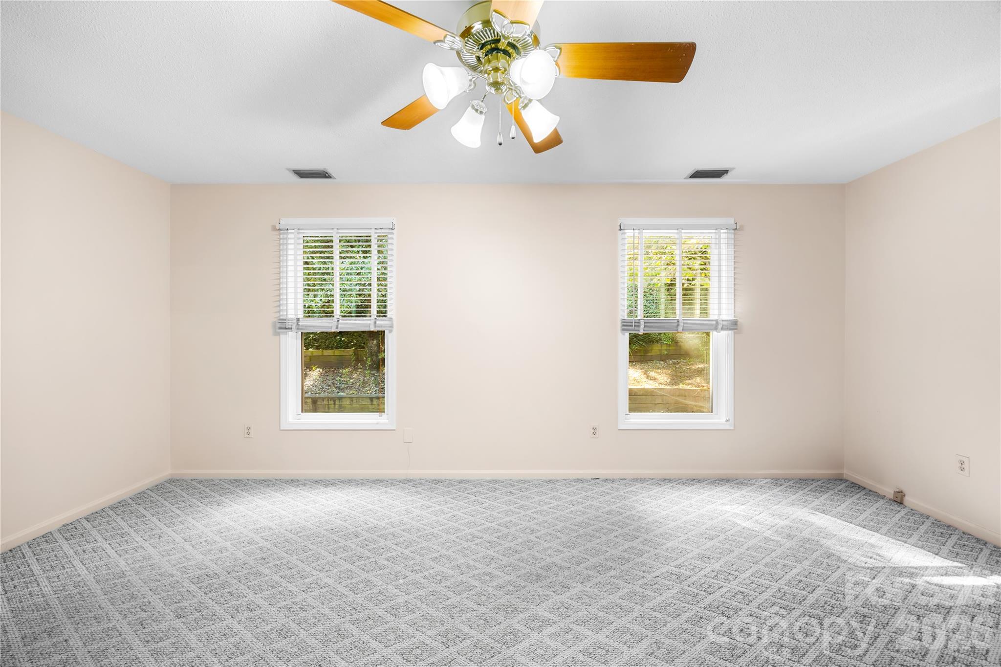 477 Birchwood Trail Property Photo 33