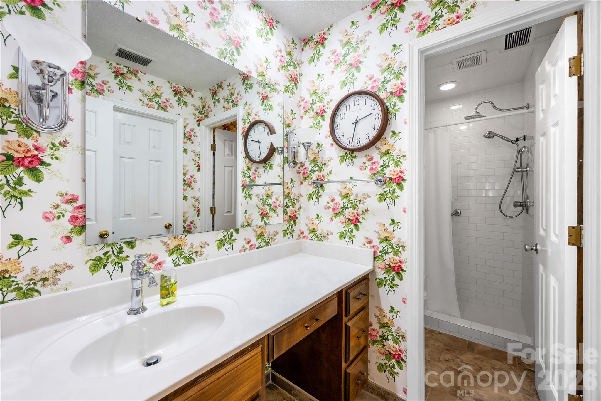 477 Birchwood Trail Property Photo 34