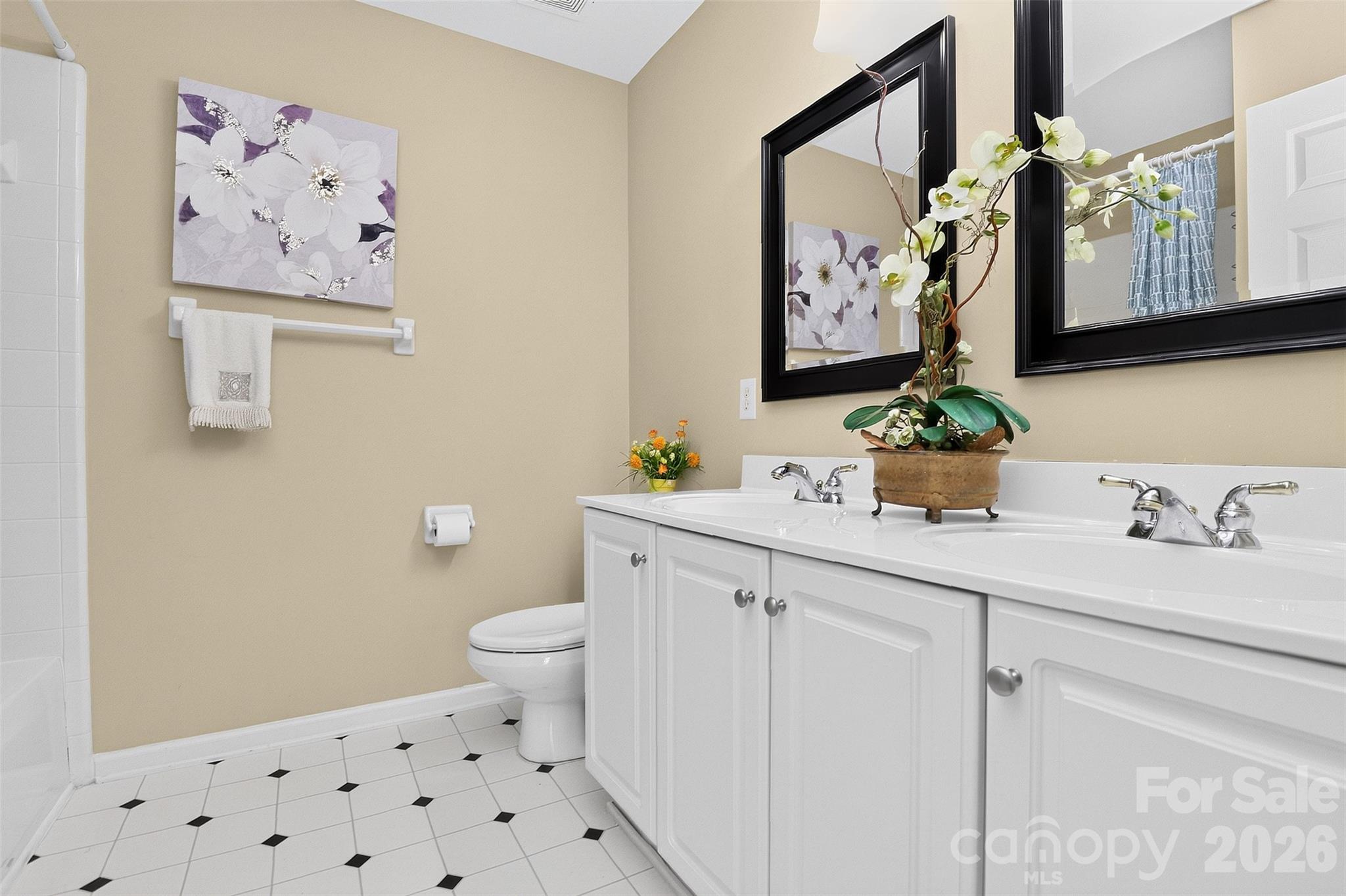 15703 Edenfield Drive Property Photo 25