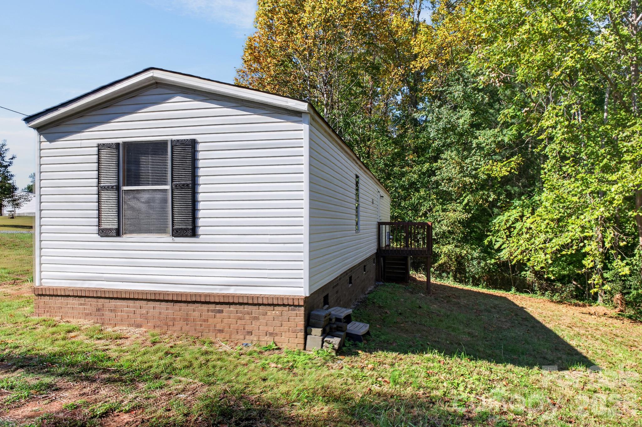1504 Dulatown Road Property Photo 26