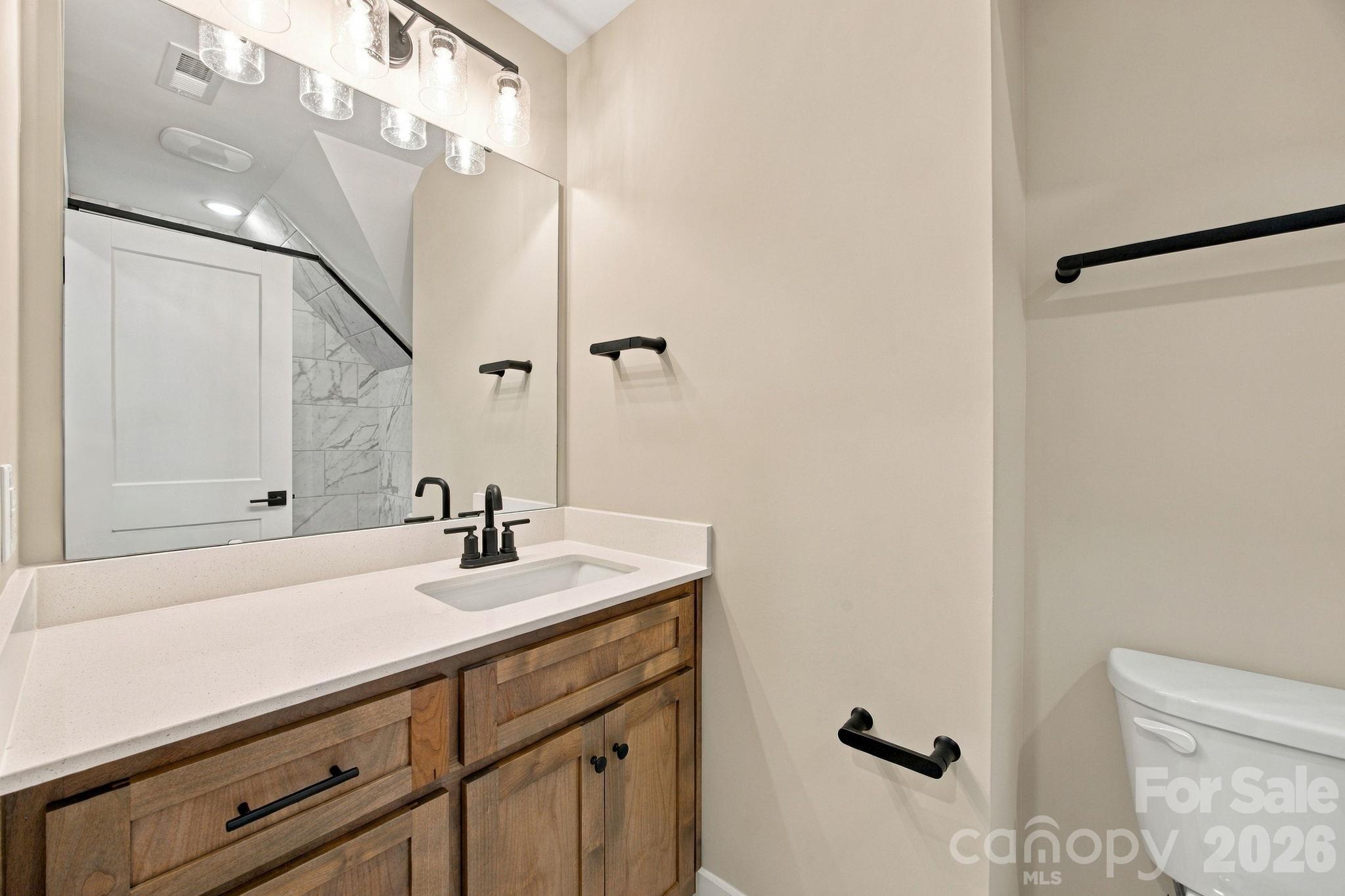 120 S Crawford Street Property Photo 24