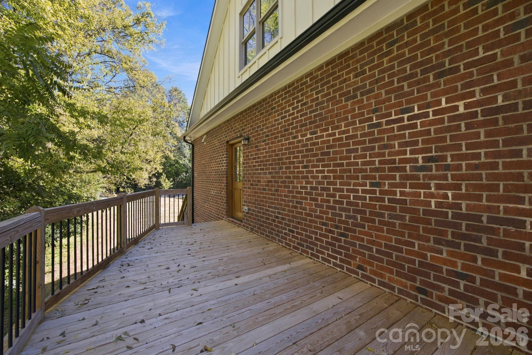 120 S Crawford Street Property Photo 35