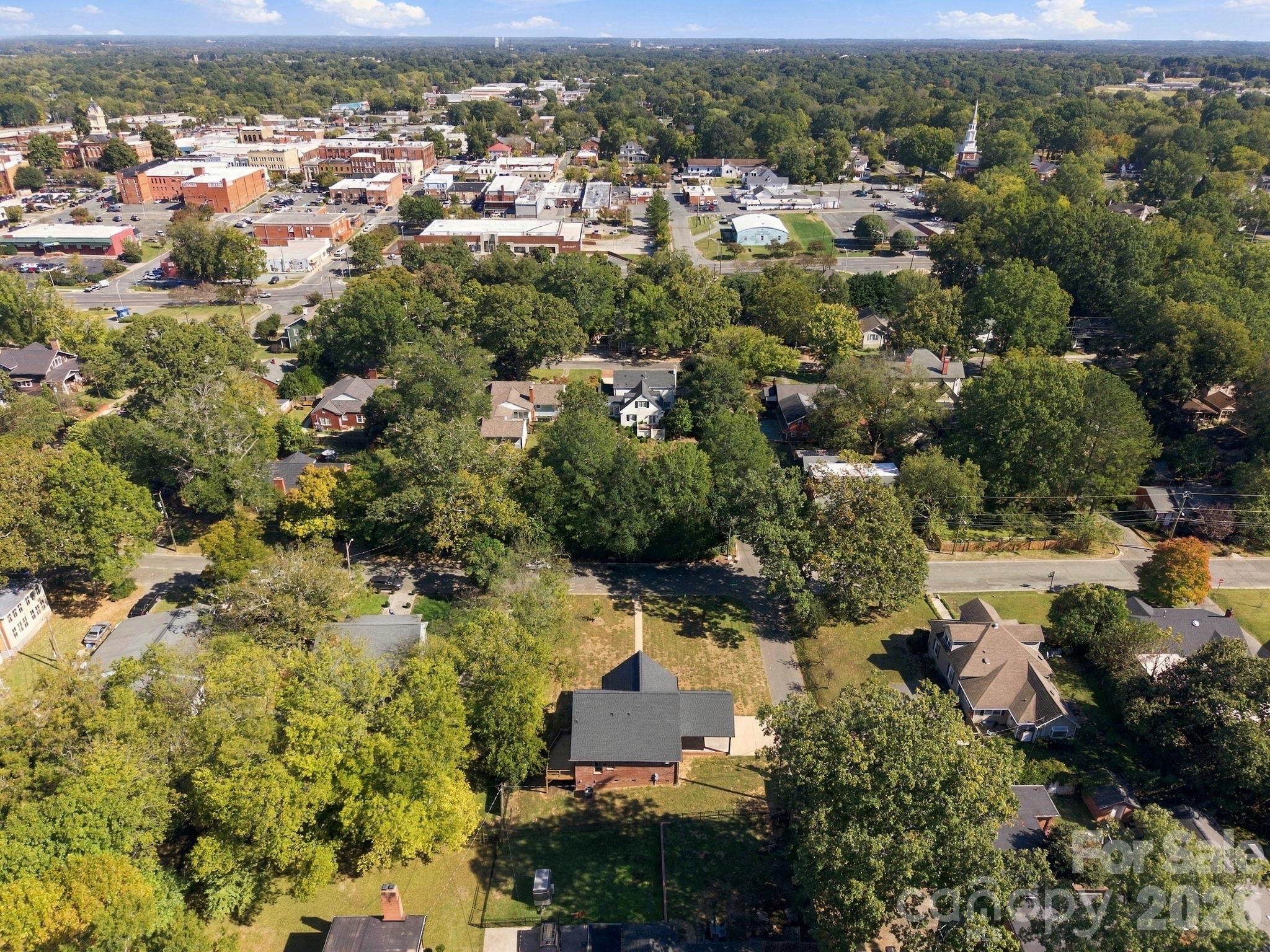 120 S Crawford Street Property Photo 44