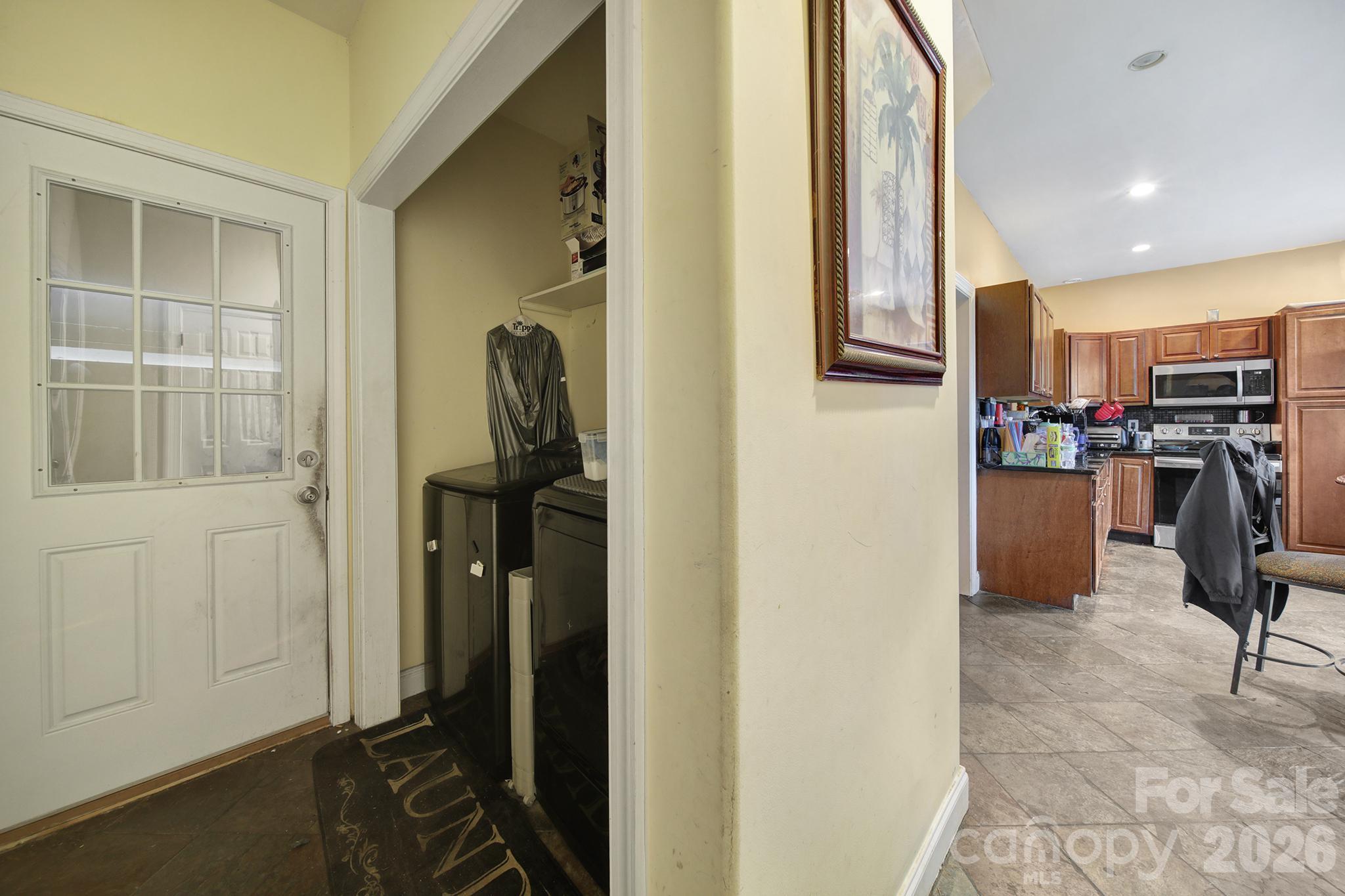 6029 Timbertop Lane Property Photo 8