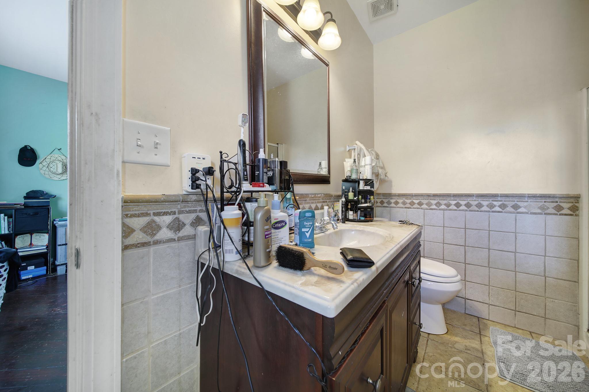 6029 Timbertop Lane Property Photo 13