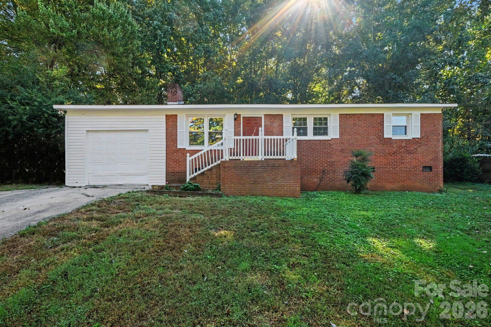 306 Hubbard Street Property Photo 1