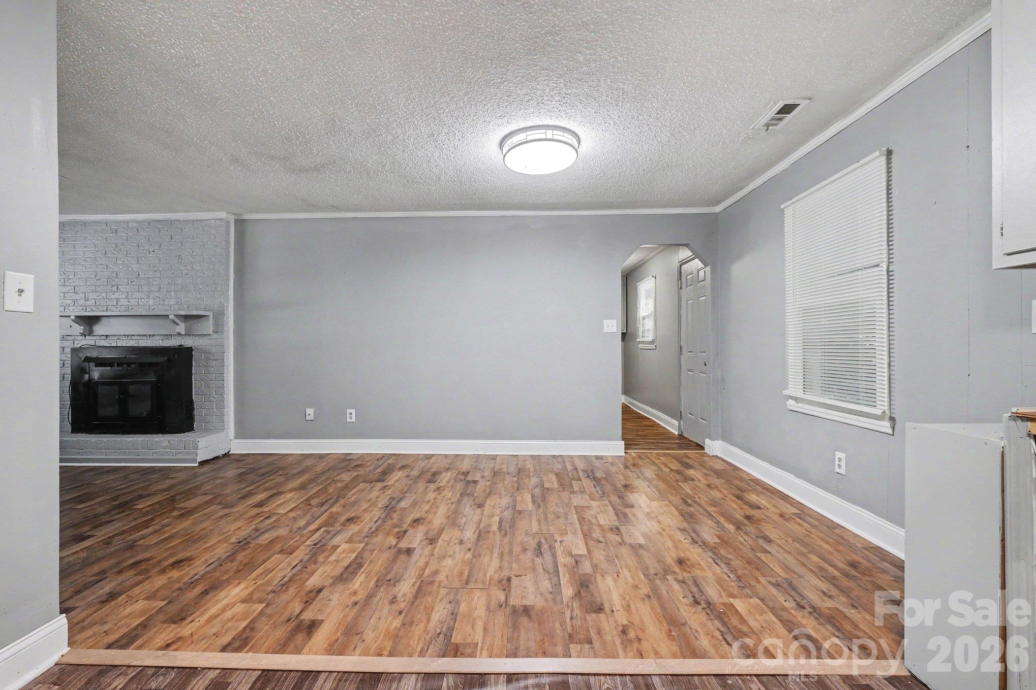 306 Hubbard Street Property Photo 10