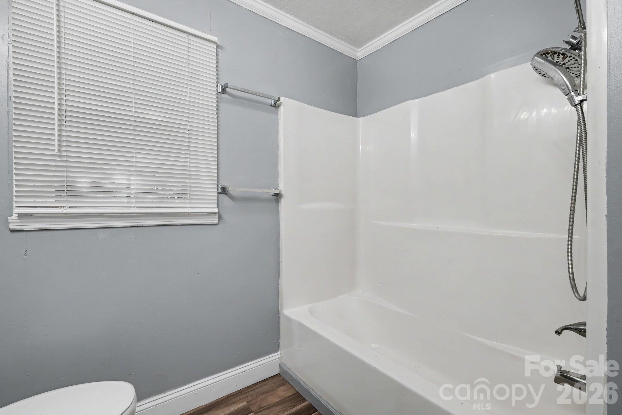 306 Hubbard Street Property Photo 22