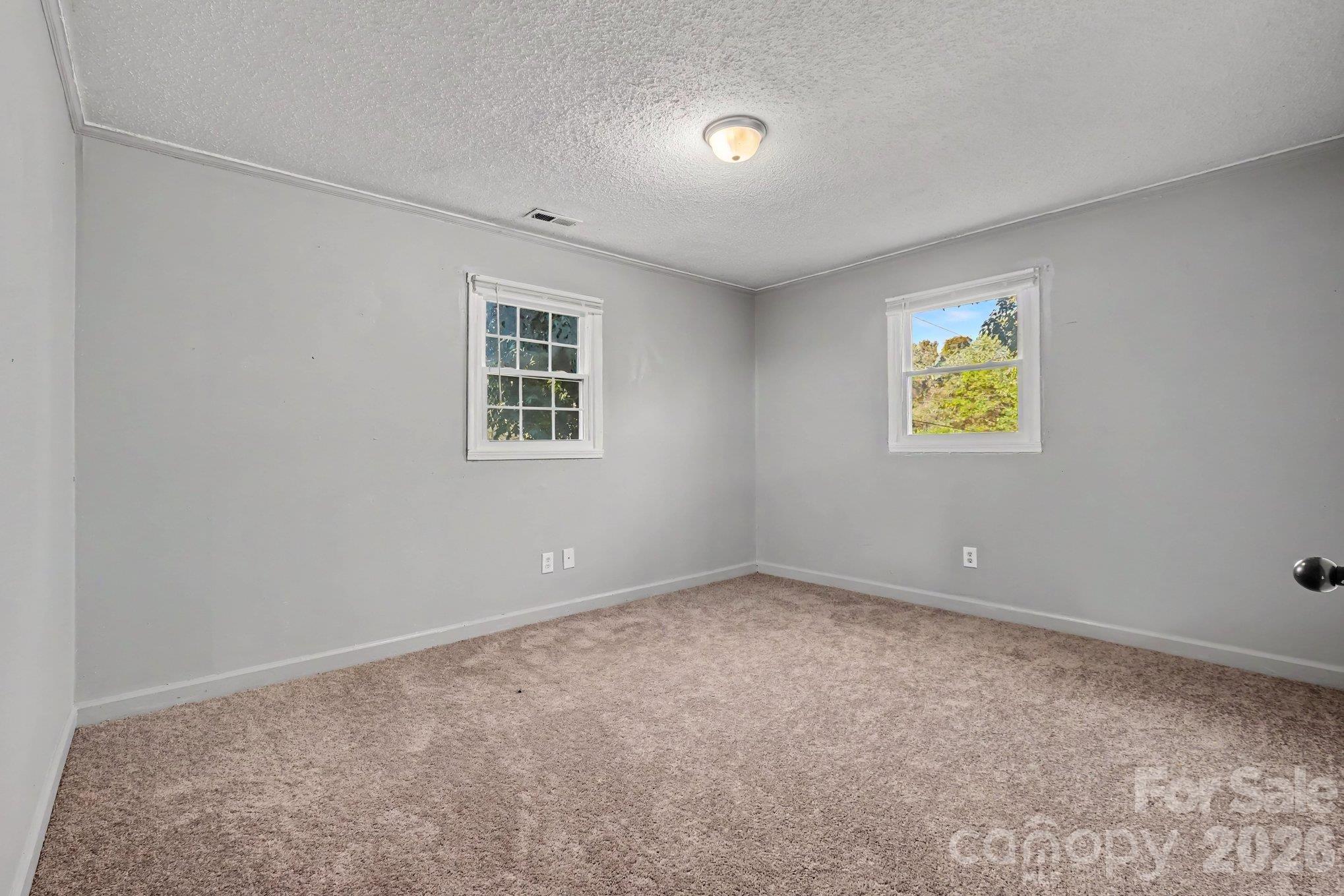306 Hubbard Street Property Photo 23