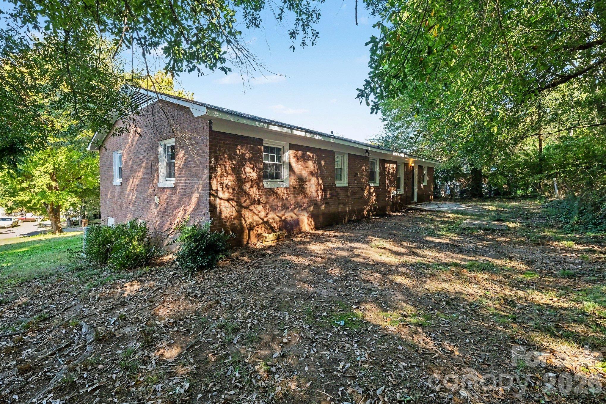 306 Hubbard Street Property Photo 31