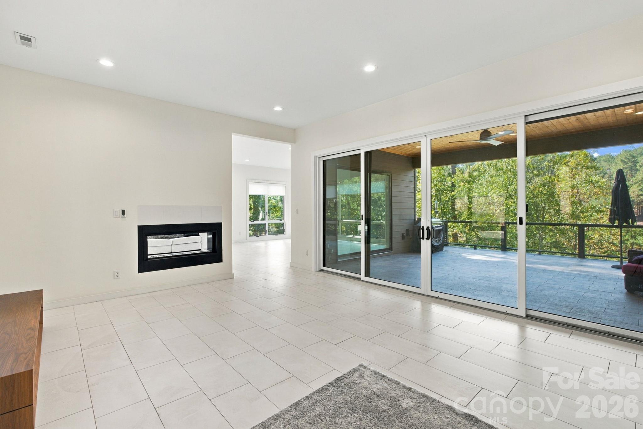 5414 Bridgewater Drive 278 Property Photo 8