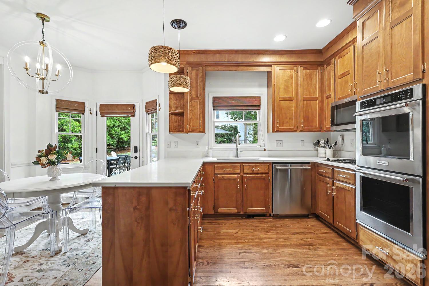 5515 Mccallum Court Property Photo 12