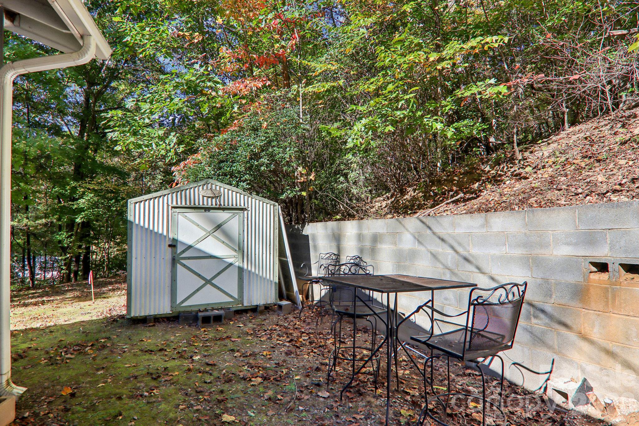 32 Viola Lane Property Photo 37