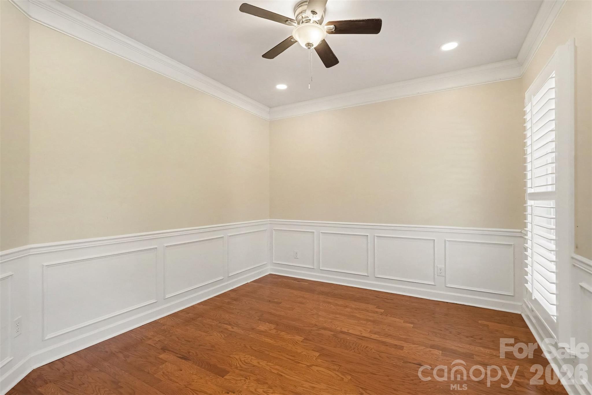 1016 Master Gunner Court Property Photo 14