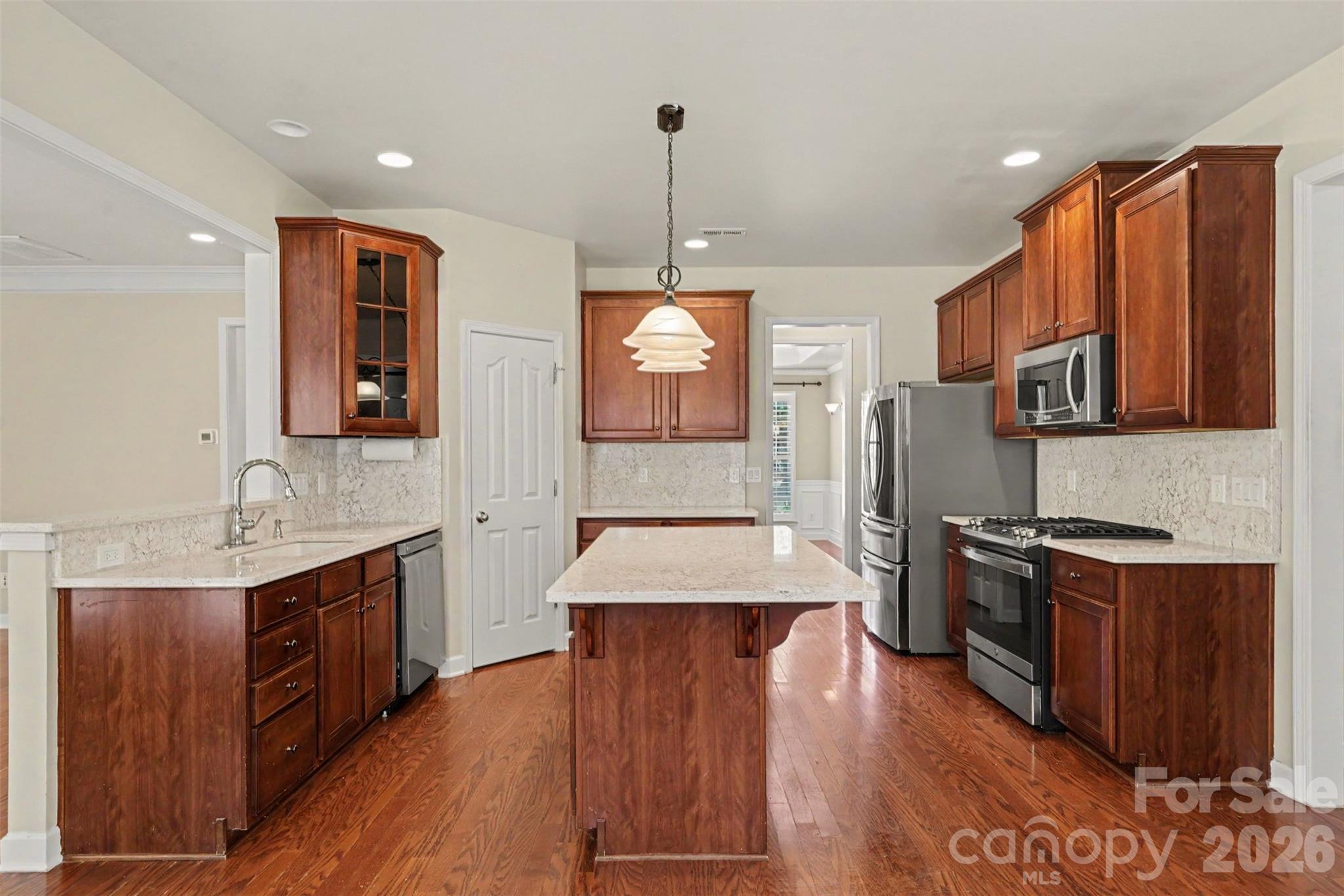 1016 Master Gunner Court Property Photo 17