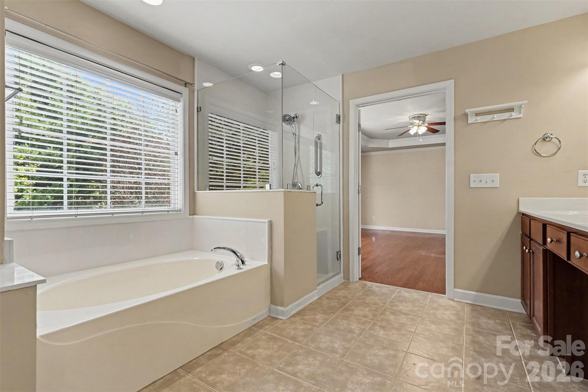 1016 Master Gunner Court Property Photo 27