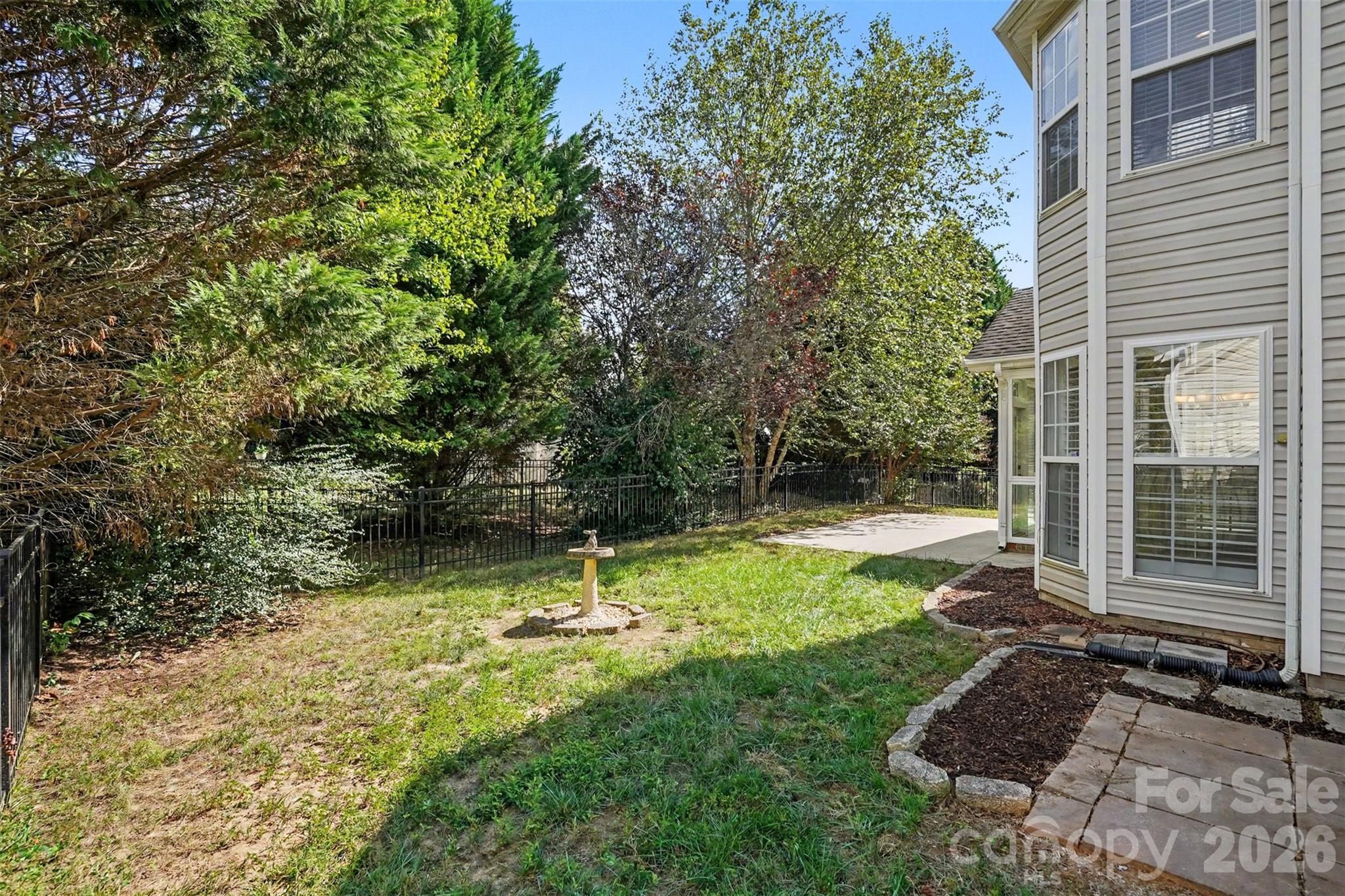 1016 Master Gunner Court Property Photo 35