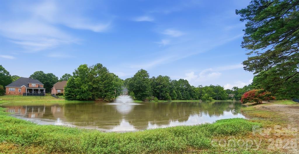 1016 Master Gunner Court Property Photo 38