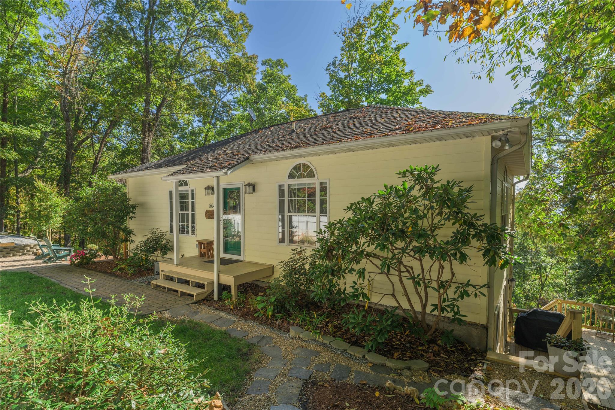 804 Madison Heights Drive Property Photo 1