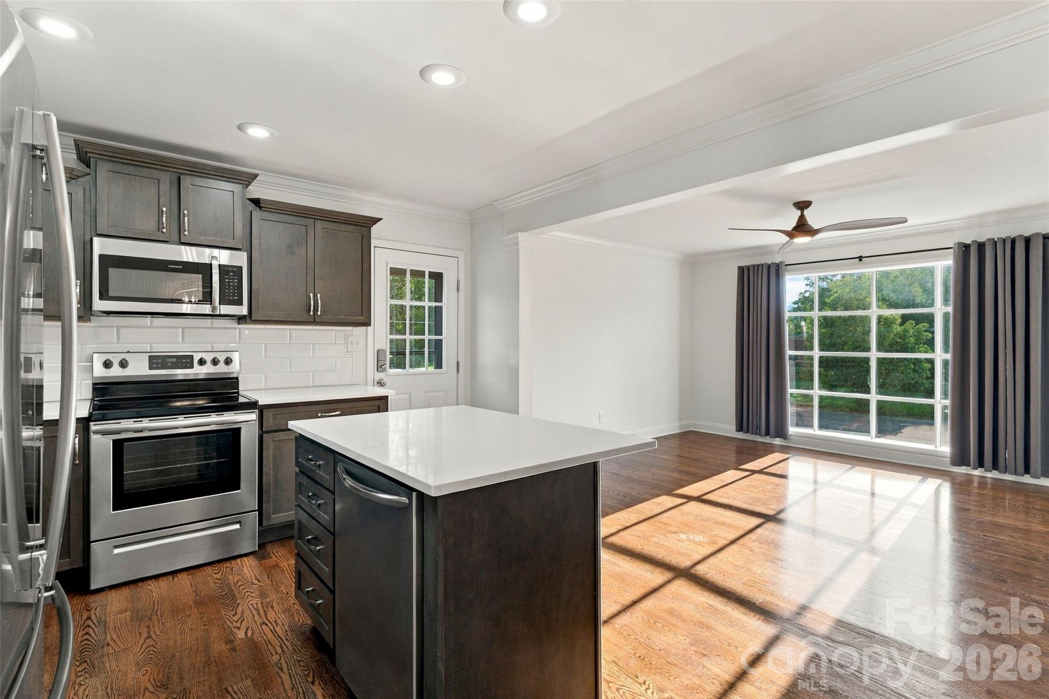 1766 Colony Road Property Photo 11