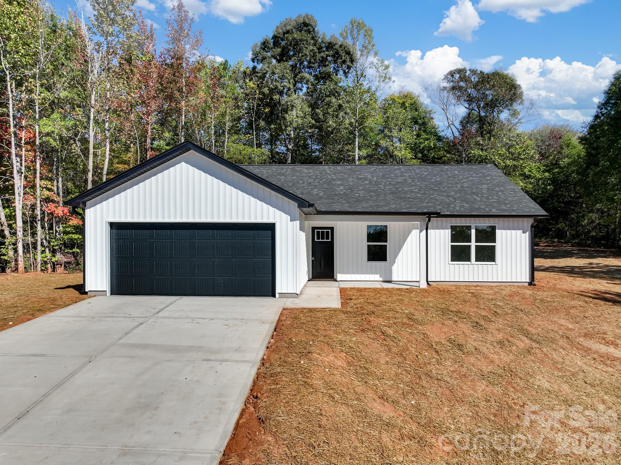 140 Four Andrews Drive Property Photo 2