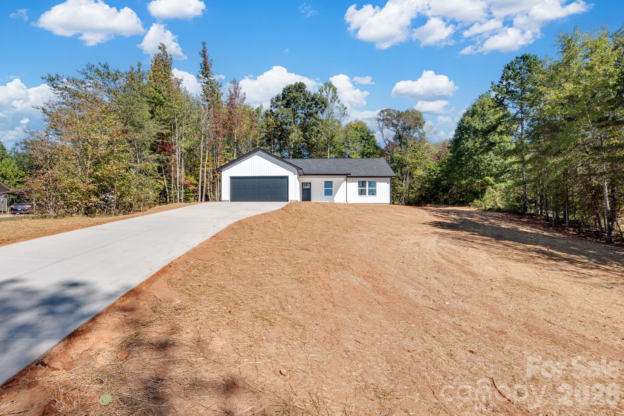 140 Four Andrews Drive Property Photo 4