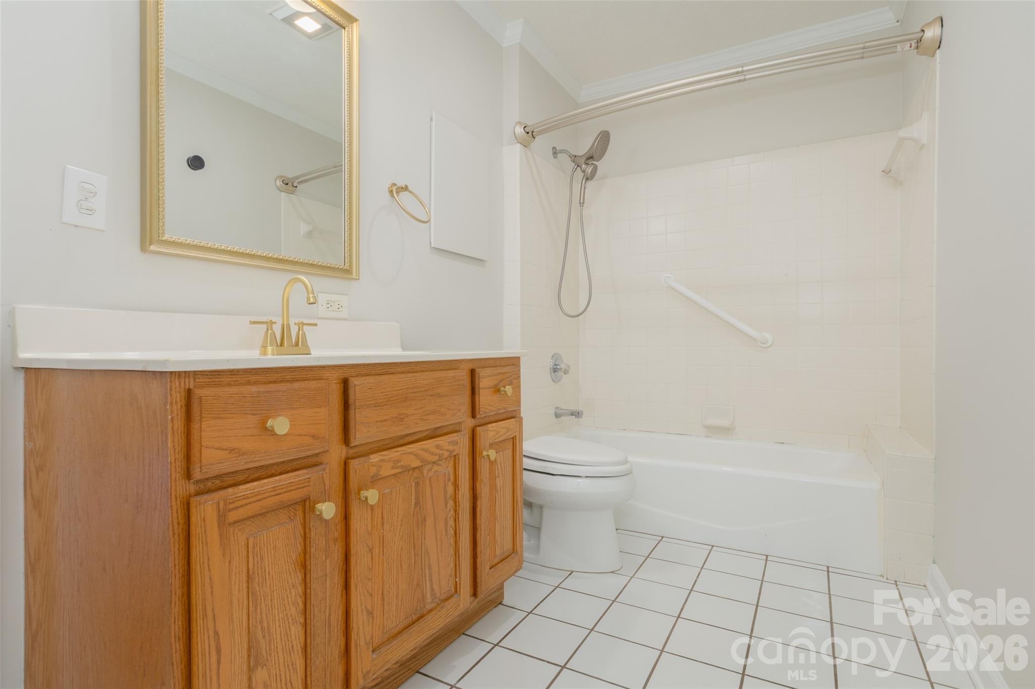 442 Armstrong Avenue Property Photo 18