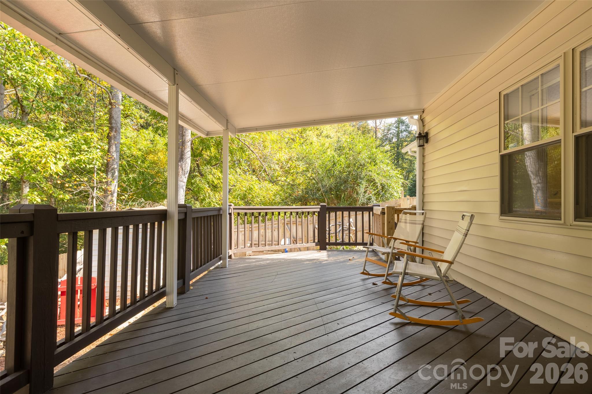 442 Armstrong Avenue Property Photo 27