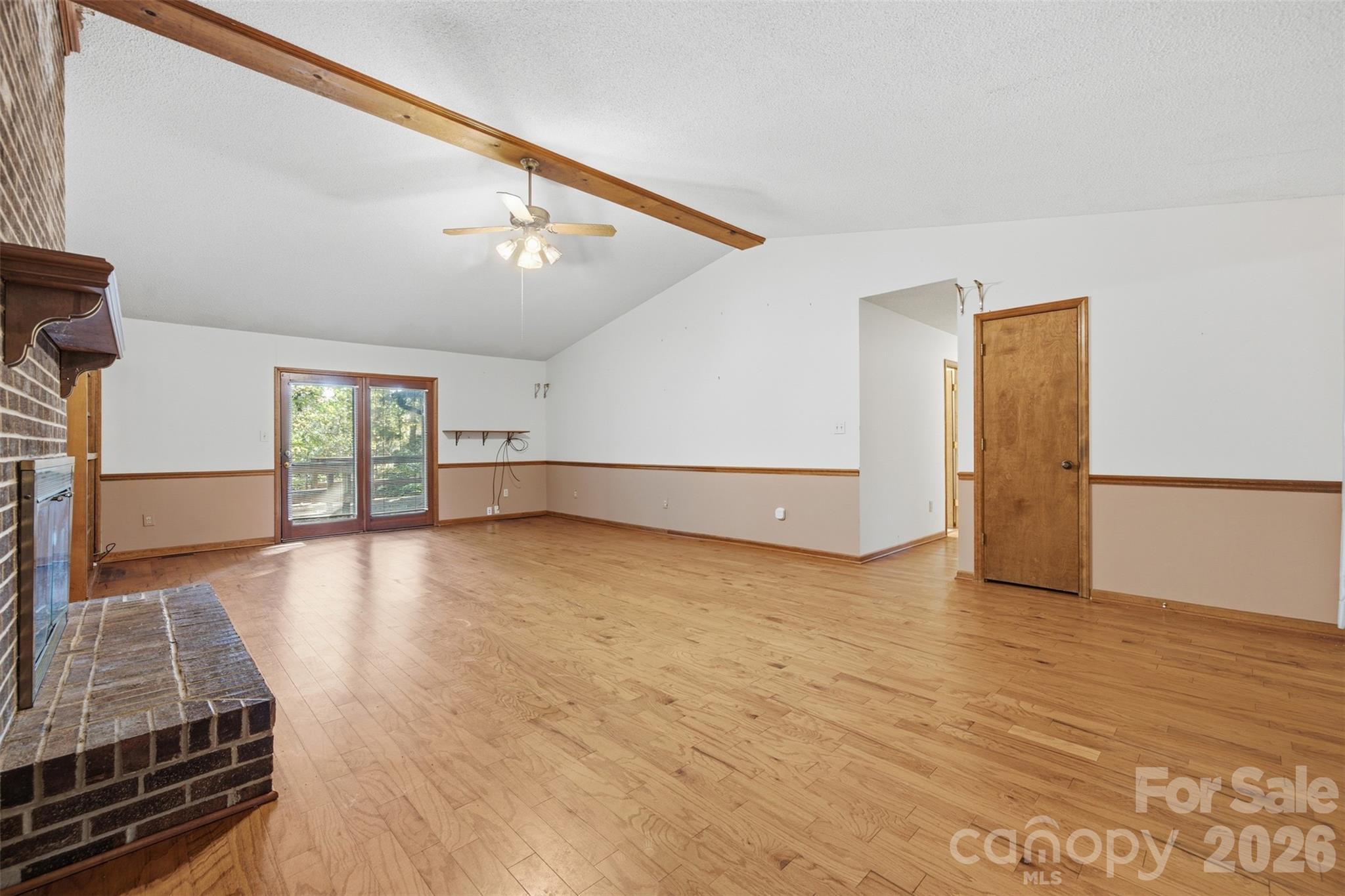 8607 Wellington Lane Property Photo 5