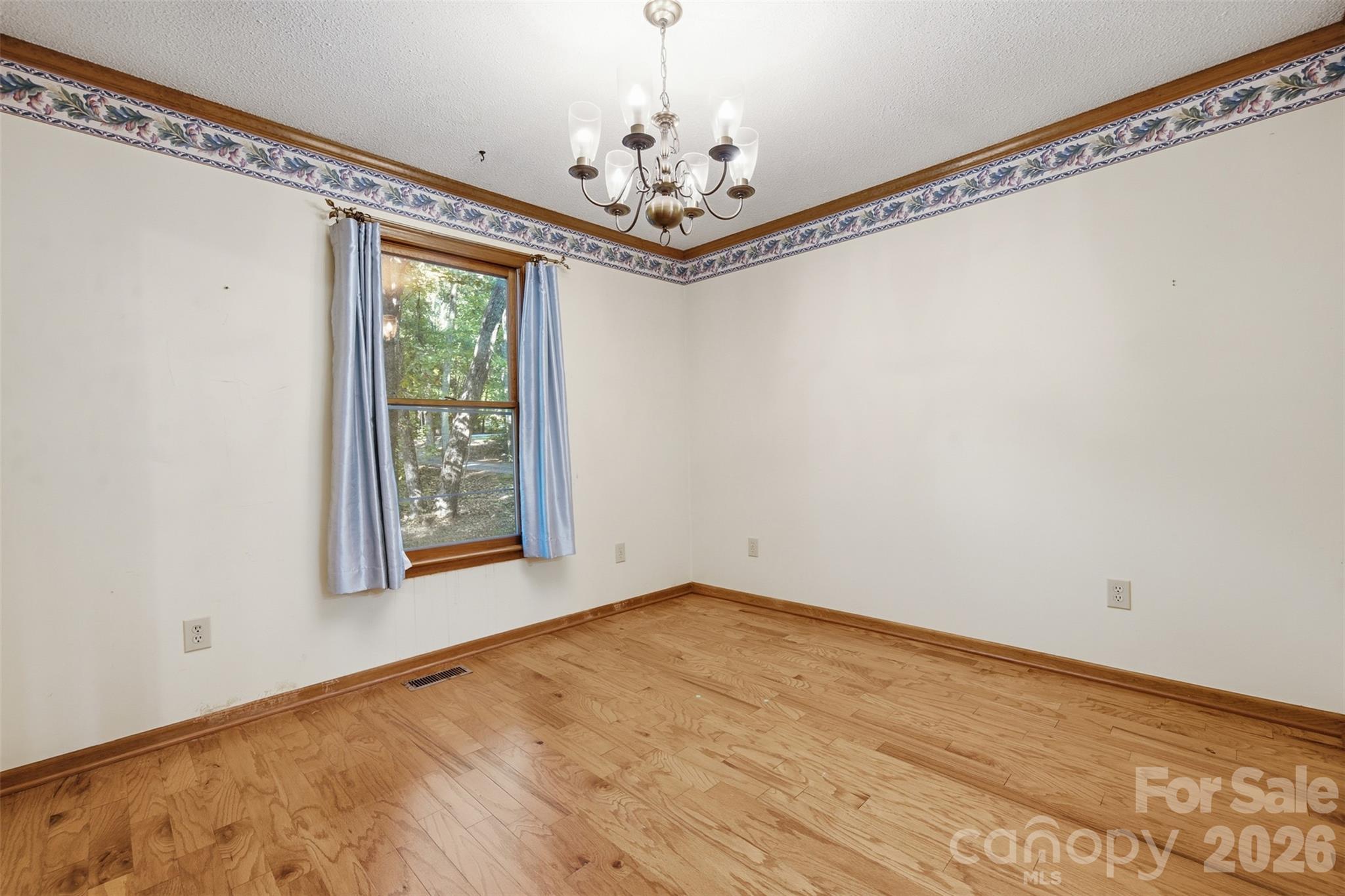 8607 Wellington Lane Property Photo 7