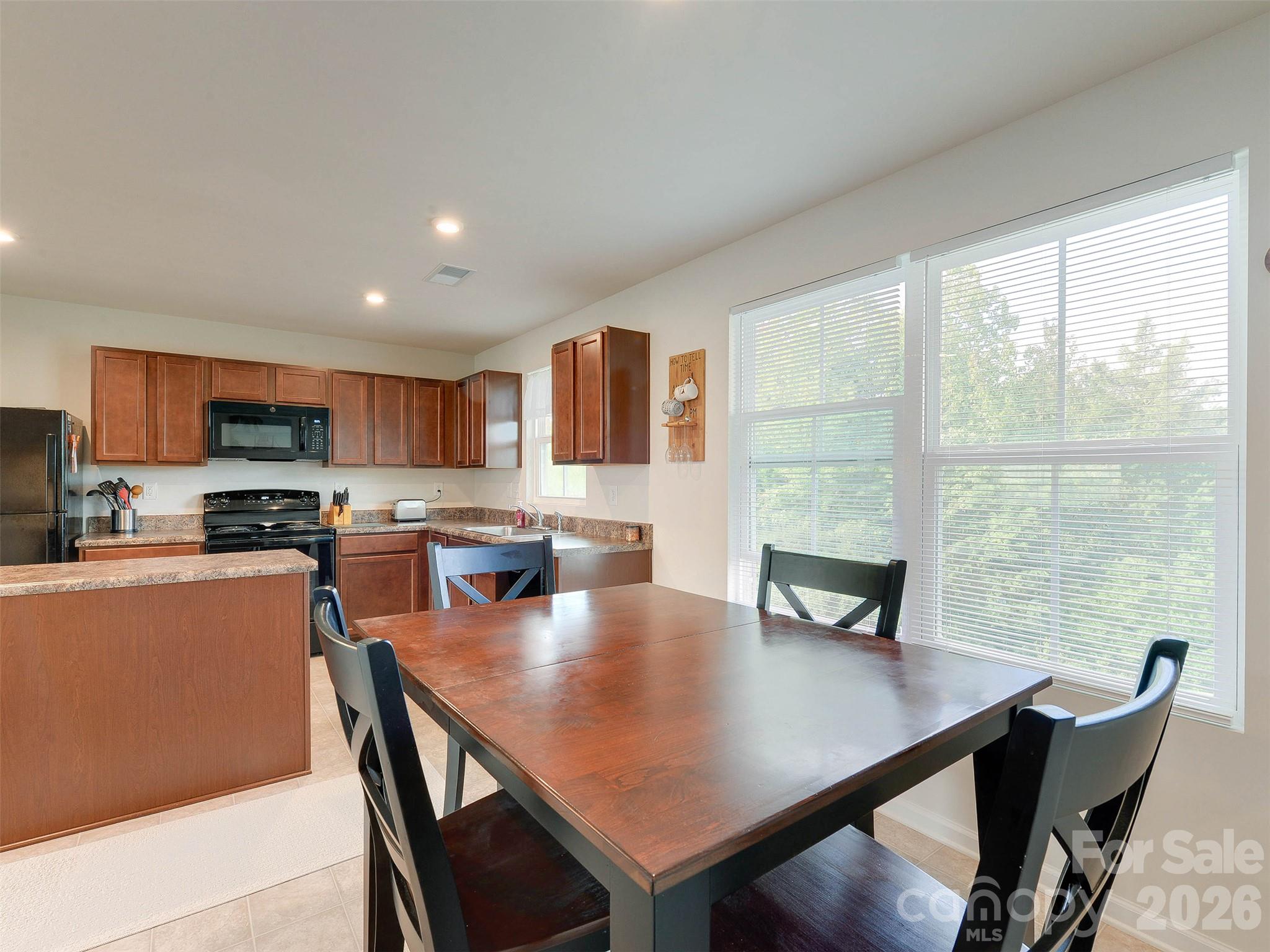 6105 Cutwater Circle Property Photo 15