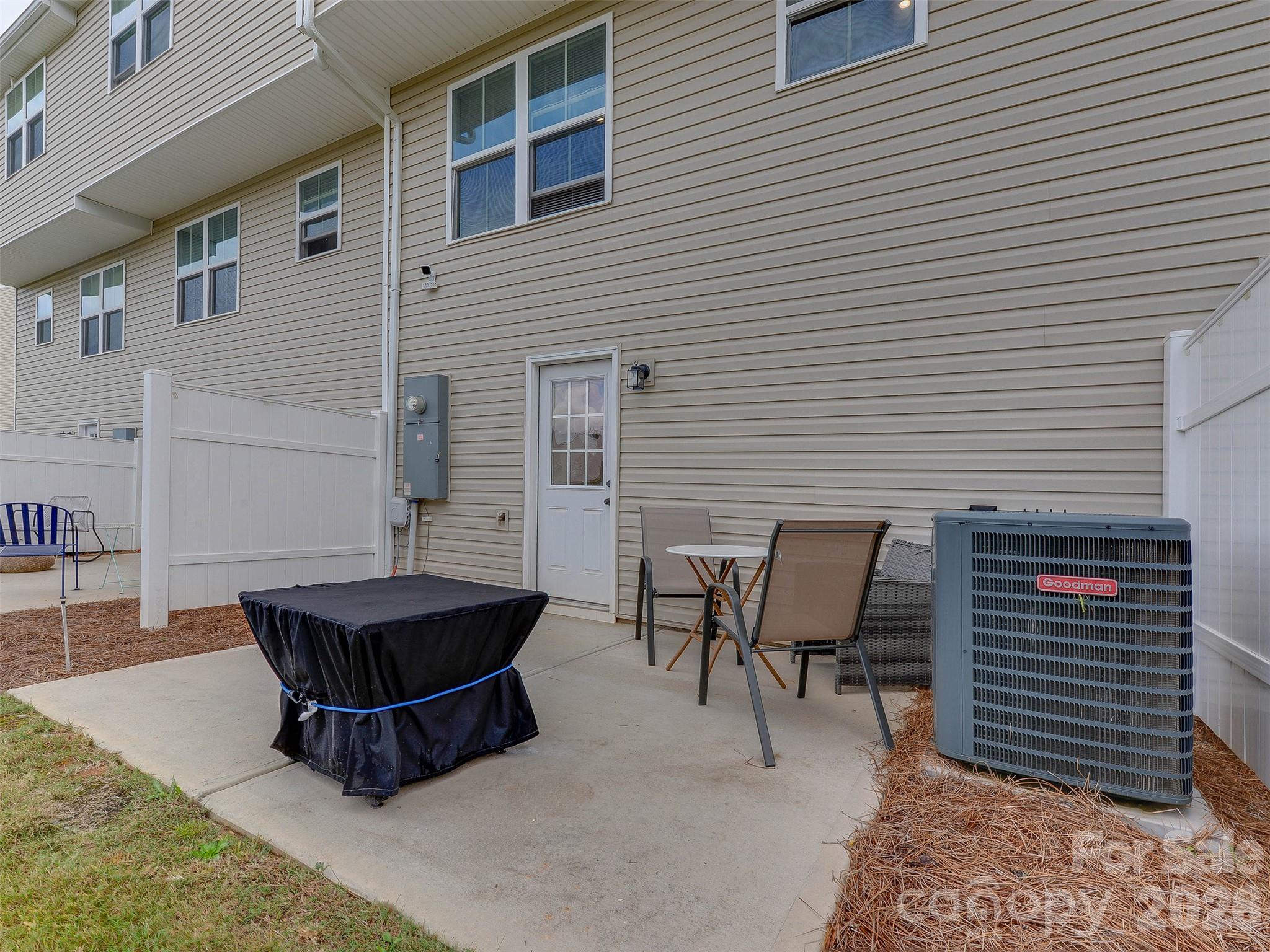 6105 Cutwater Circle Property Photo 34