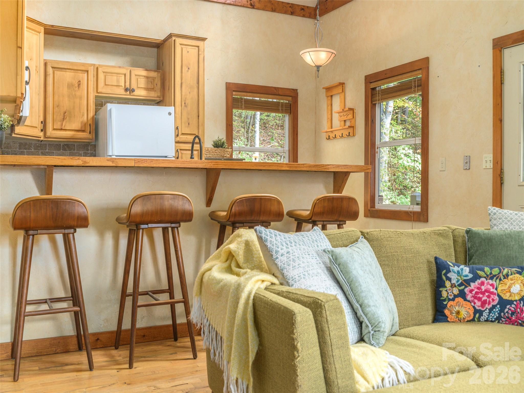 43 Rough Knob Road Property Photo 13