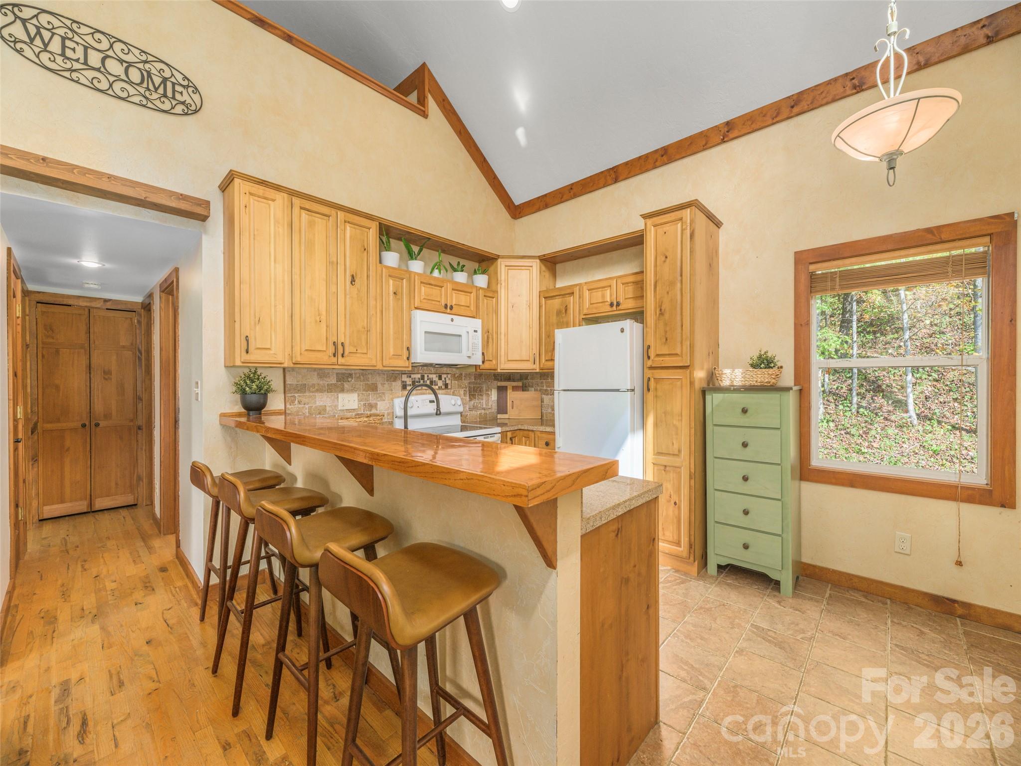 43 Rough Knob Road Property Photo 14