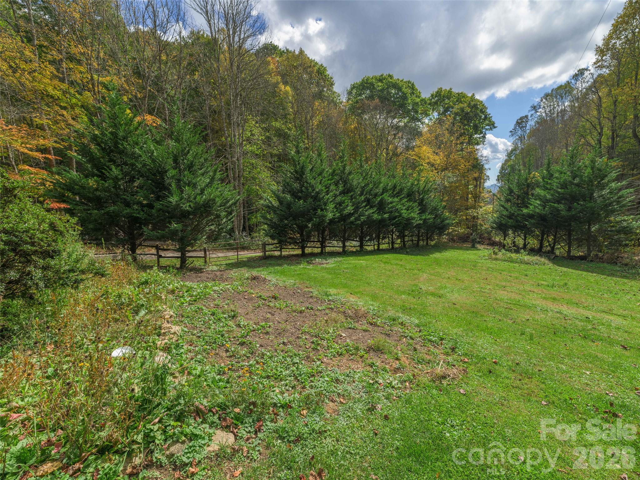 43 Rough Knob Road Property Photo 42