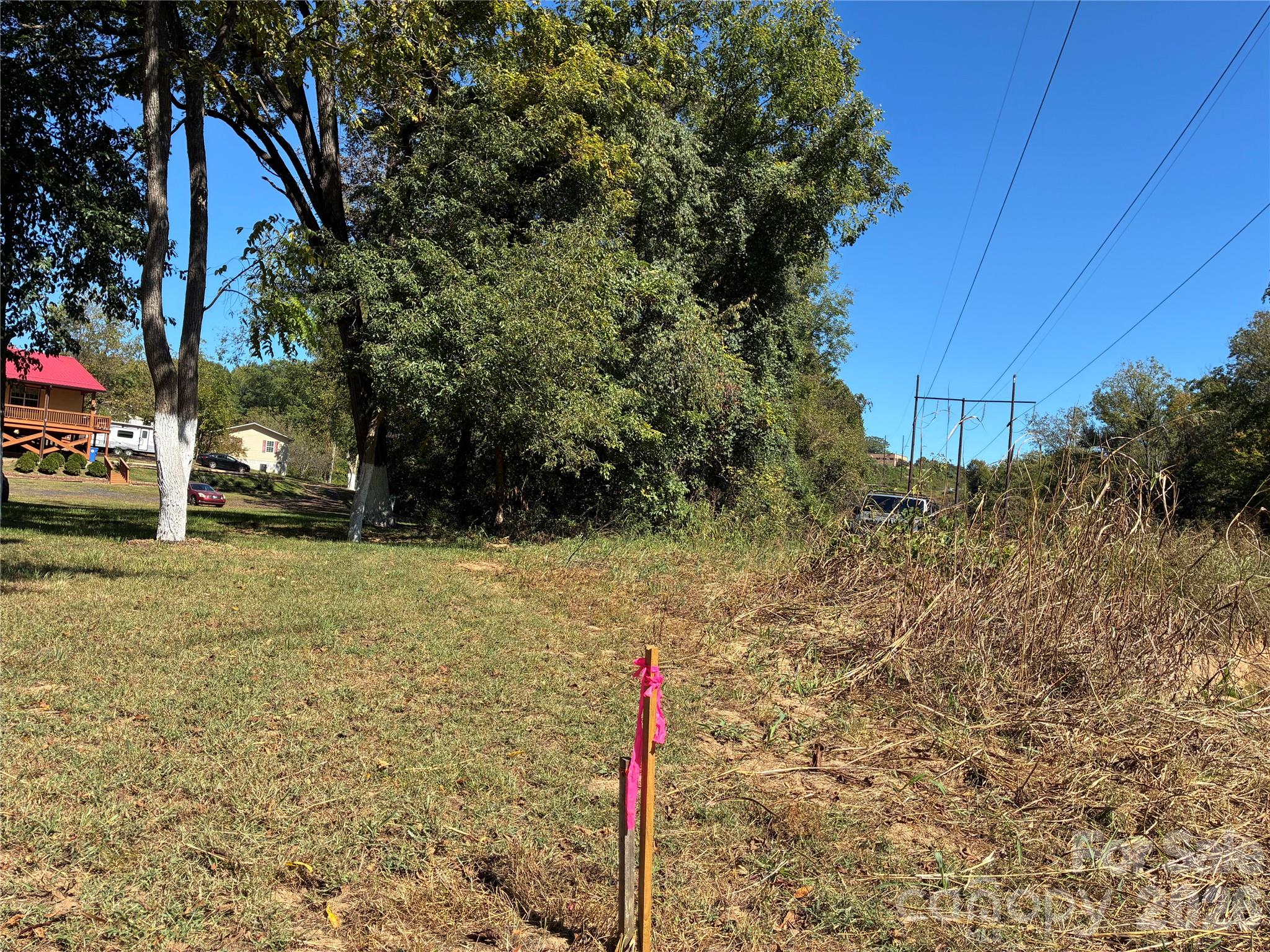 233 Oakview Road Property Photo 7