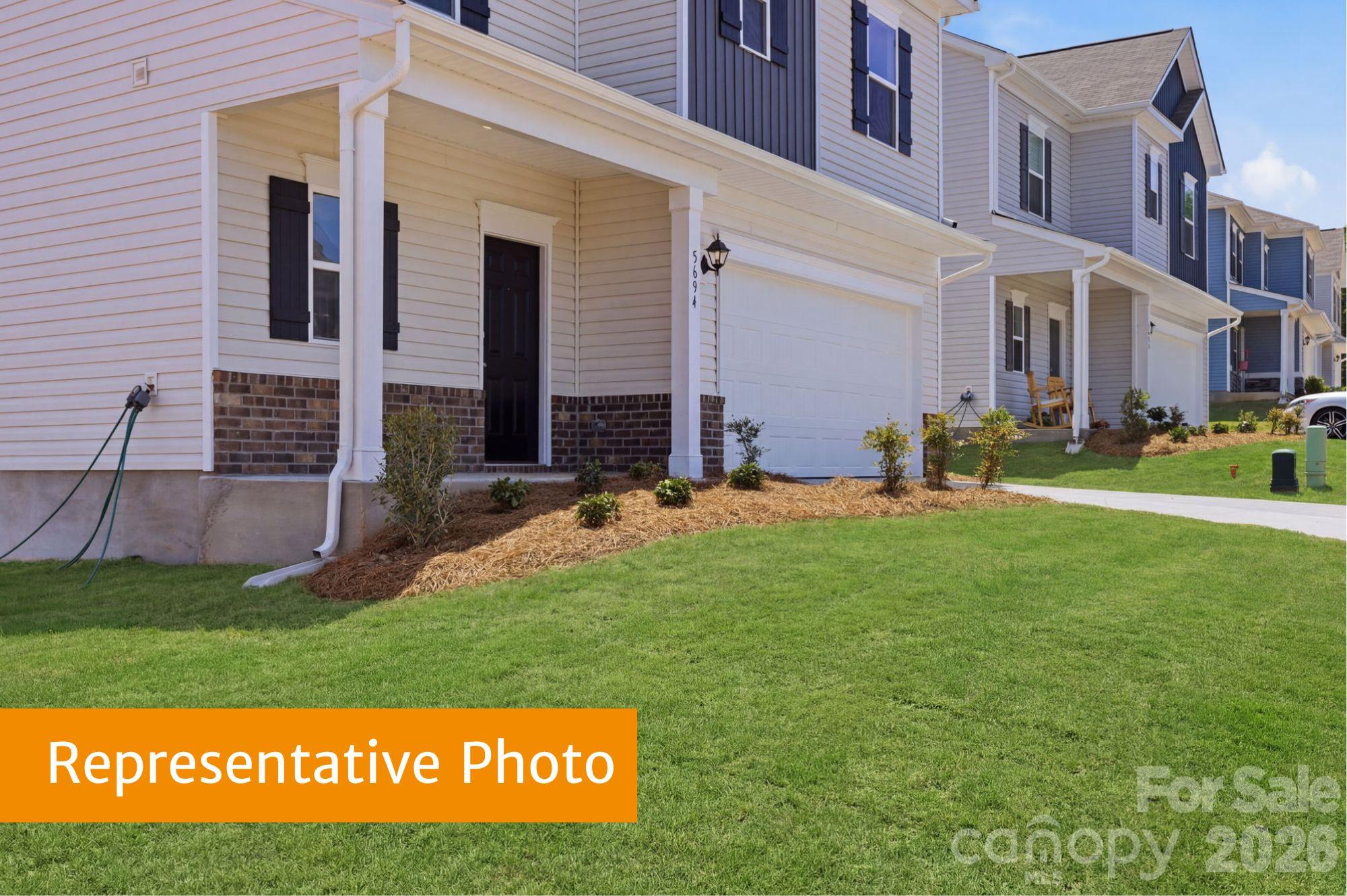5607 Hagler Loop Property Photo 2