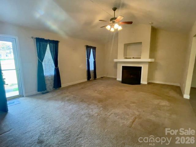 176 Carolina Paradise Road Property Photo 2