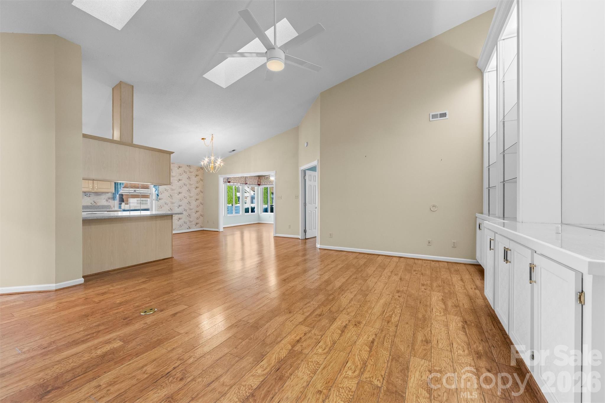 11 Heather Way 11-a Property Photo 5