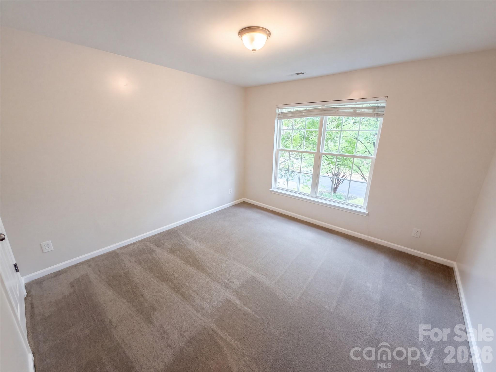 9339 Autumn Applause Drive Property Photo 13