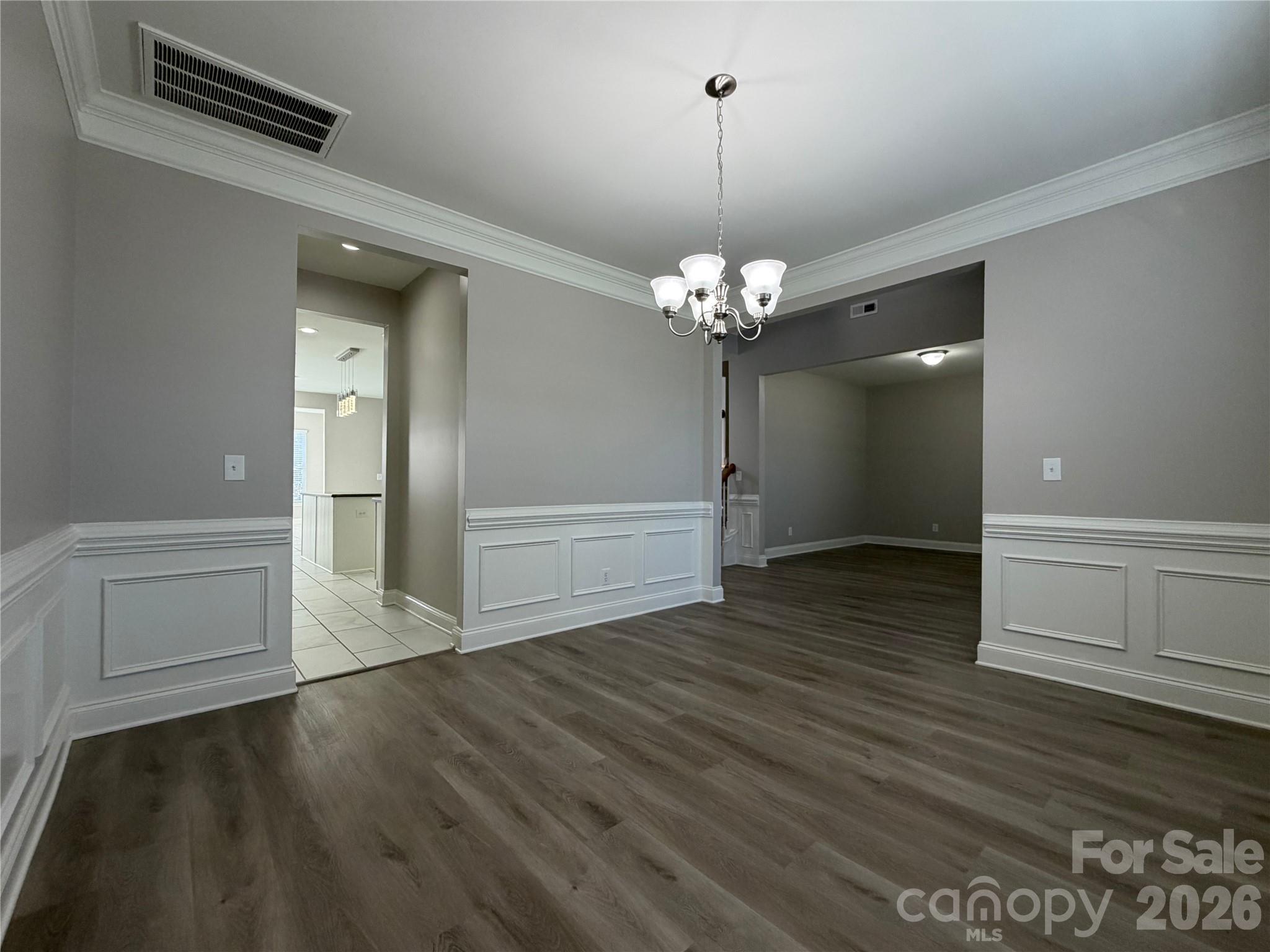 1003 Defoor Court Property Photo 8