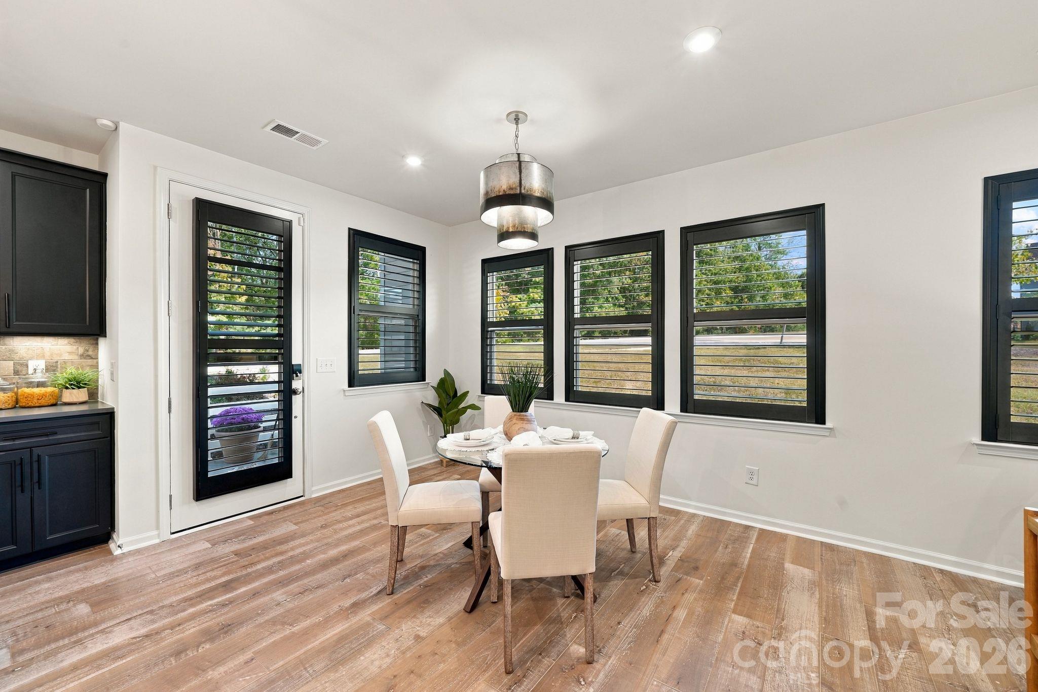 131 Forest Lake Boulevard A Property Photo 7