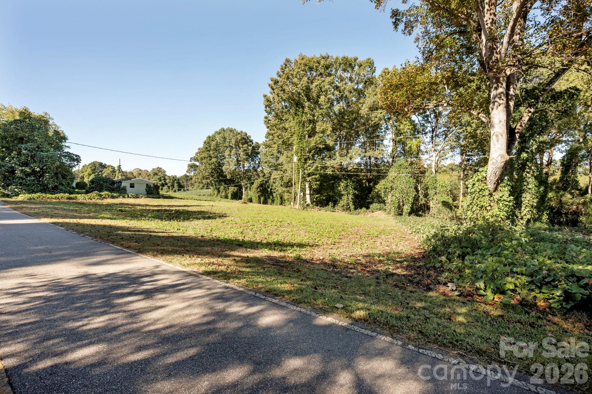 1483 Washington Lane Property Photo 1