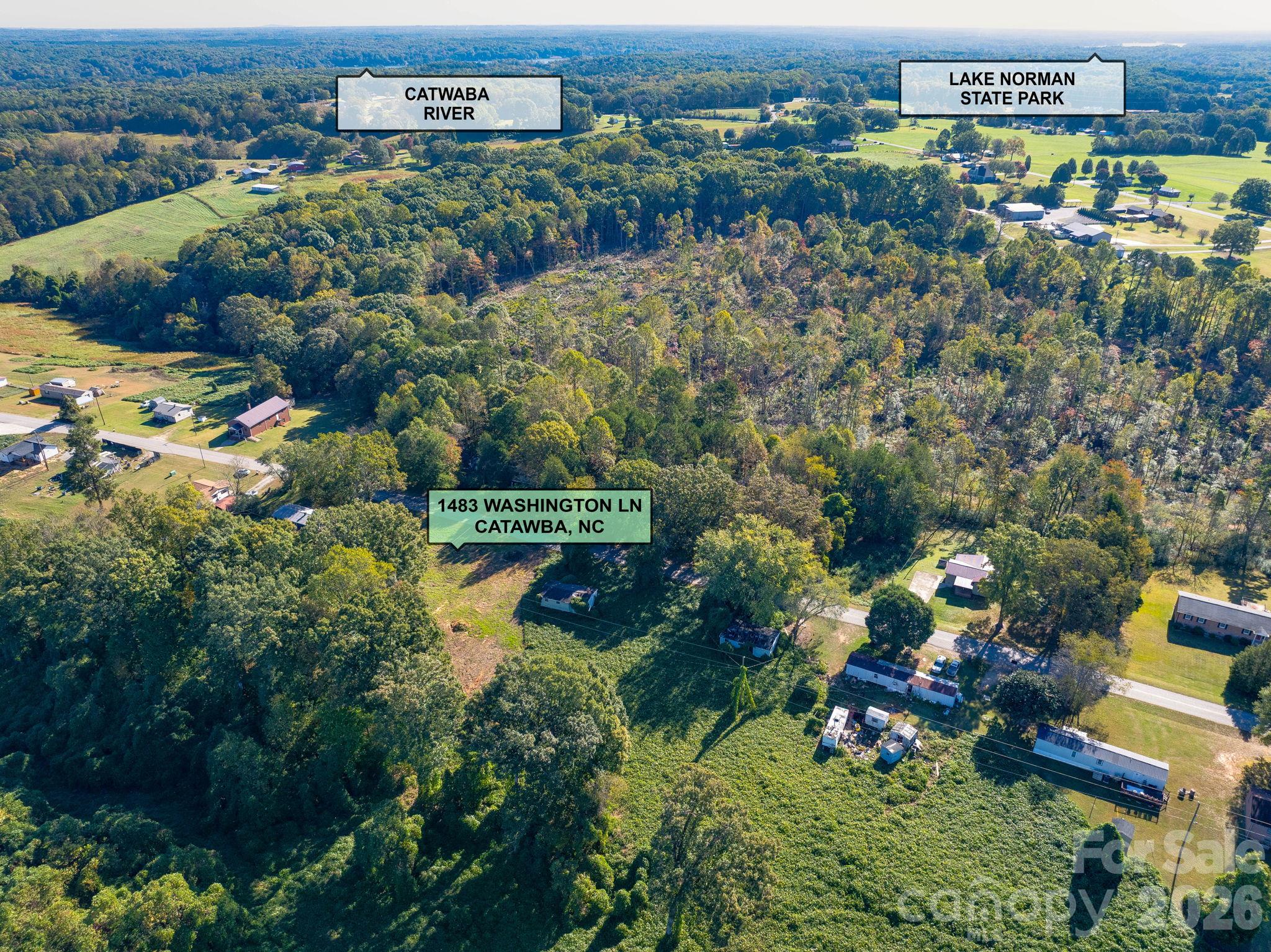 1483 Washington Lane Property Photo 3