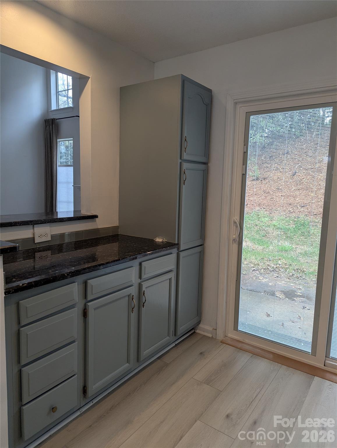 5976 Prescott Court Property Photo 12