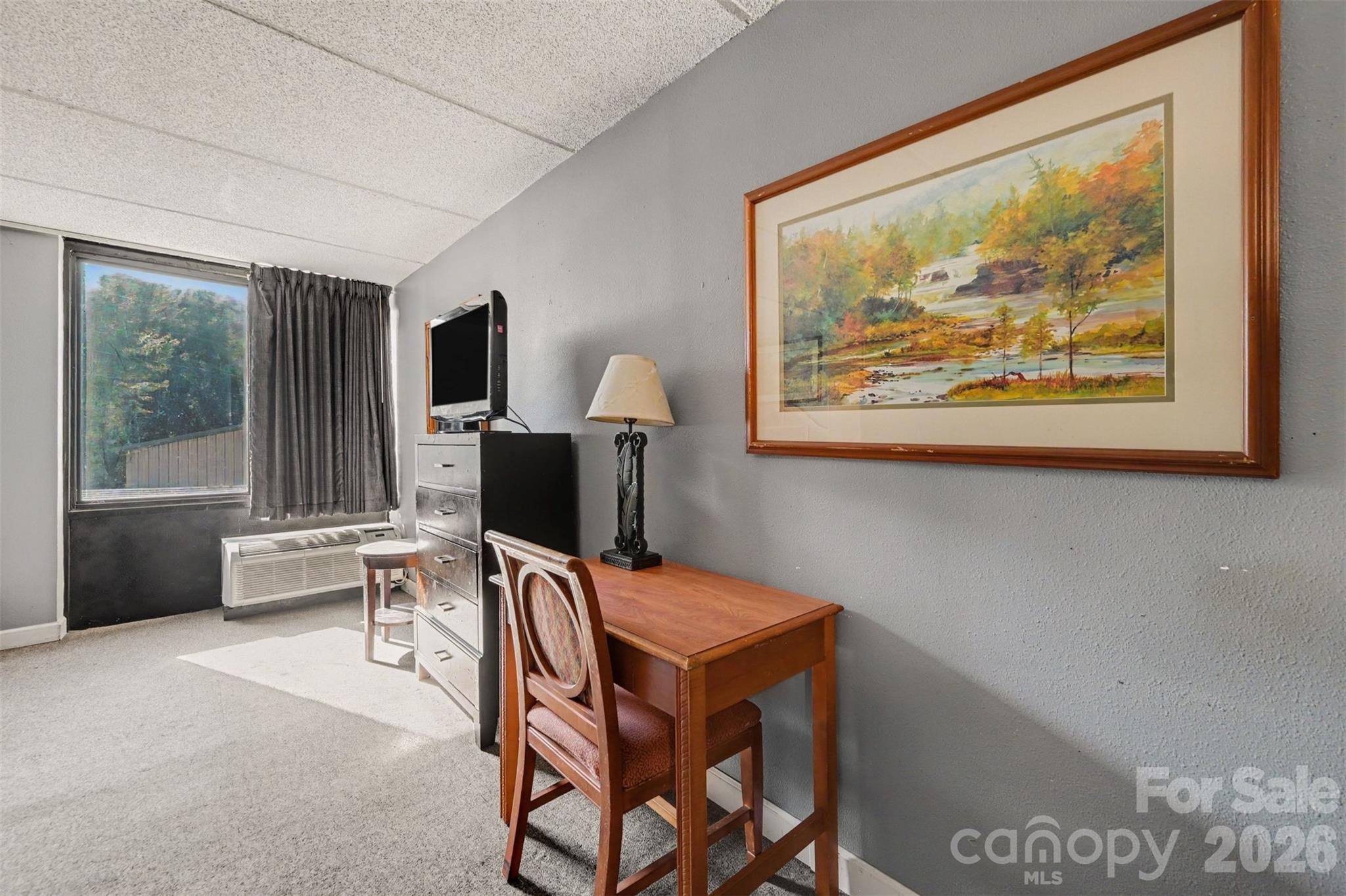 4904 Reagan Drive Property Photo 20