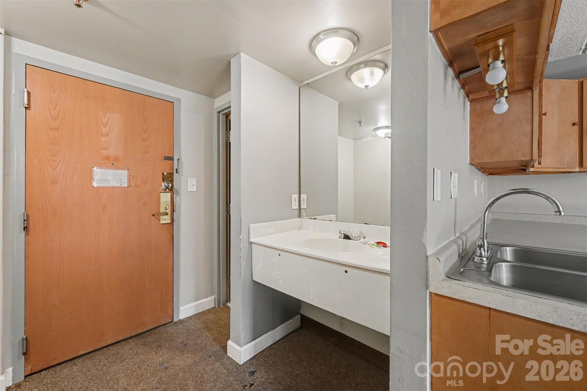 4904 Reagan Drive Property Photo 22
