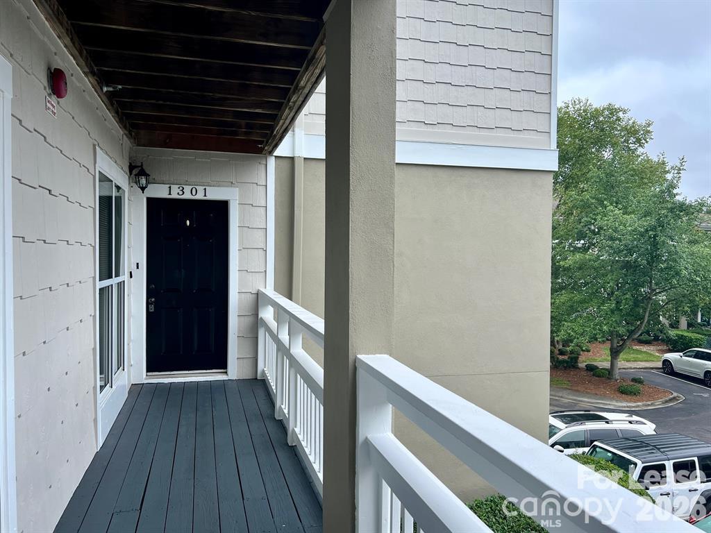 1301 Torrence Circle Property Photo 3
