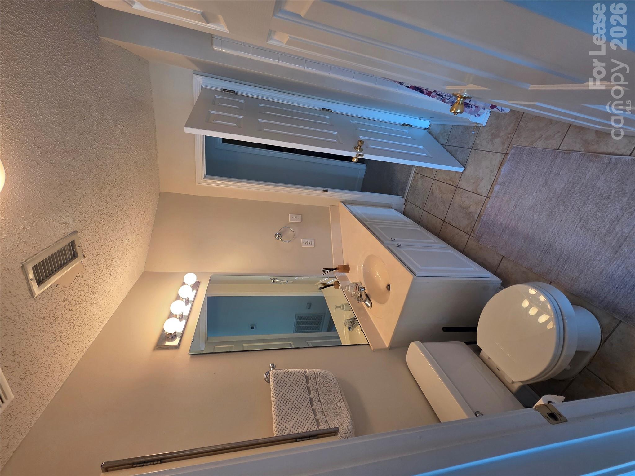 1301 Torrence Circle Property Photo 14
