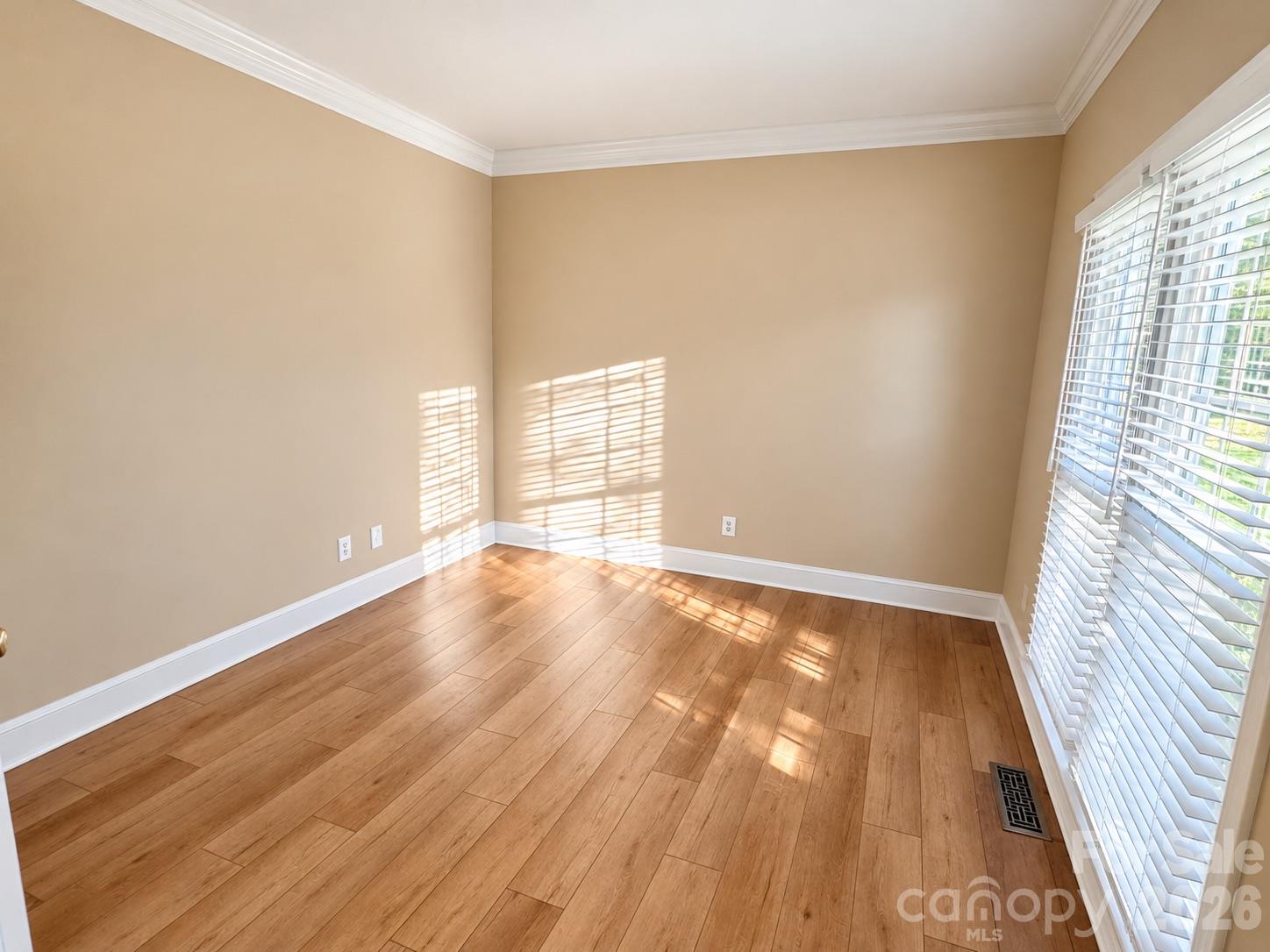 7101 Founders Way Property Photo 5